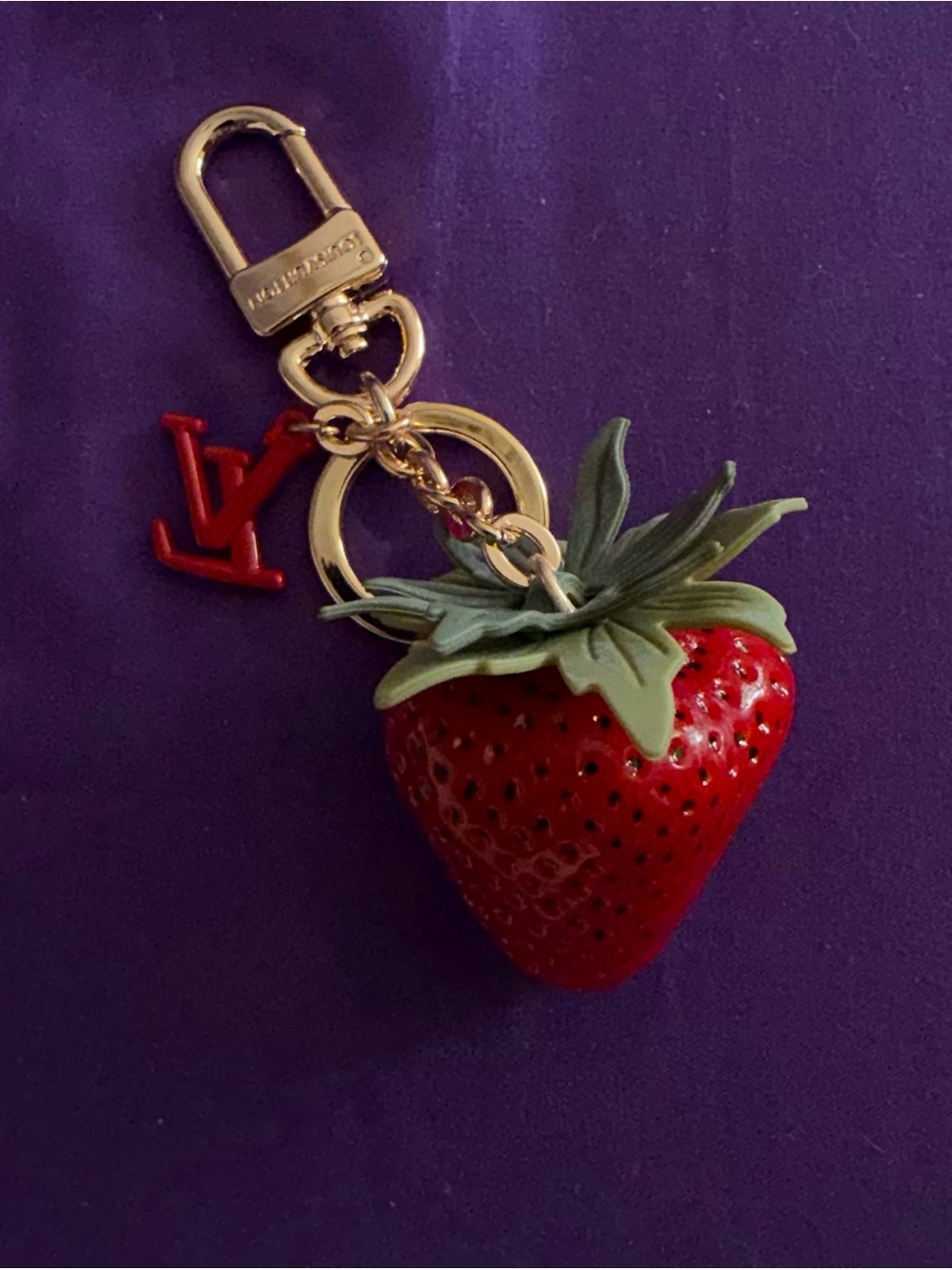 Fashionable Strawberry Charm Keychain - Red